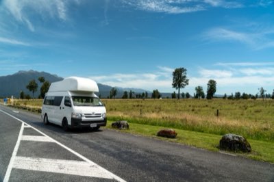 Campervakantie NZ: De verborgen kosten van een lage dagprijs