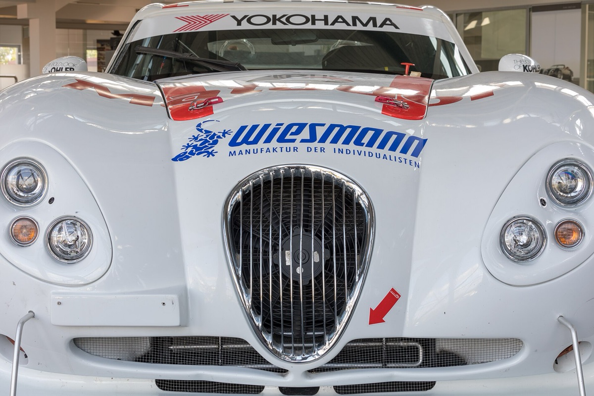 紐西蘭右駕車輛