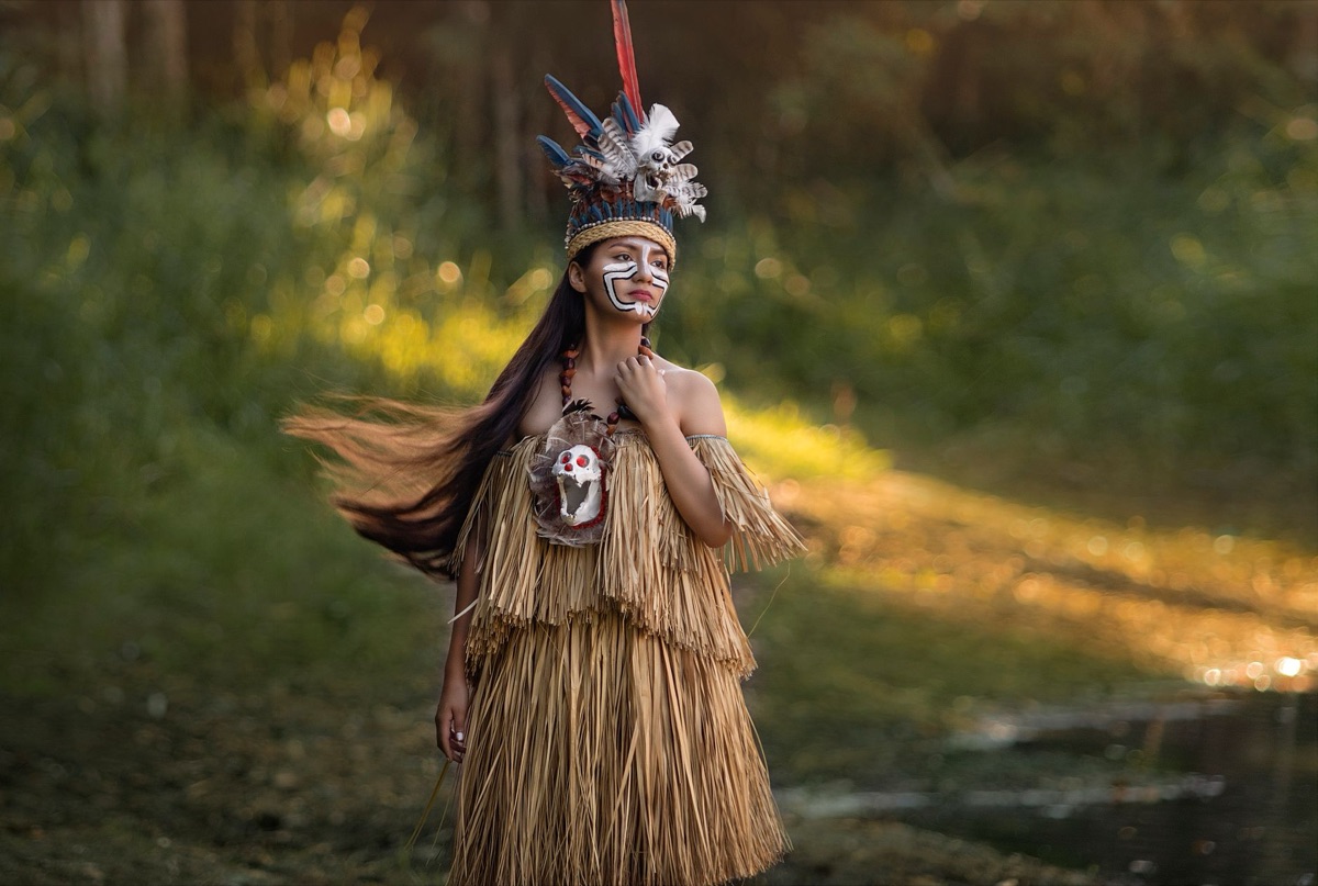 abbigliamento tradizionale maori new zealand