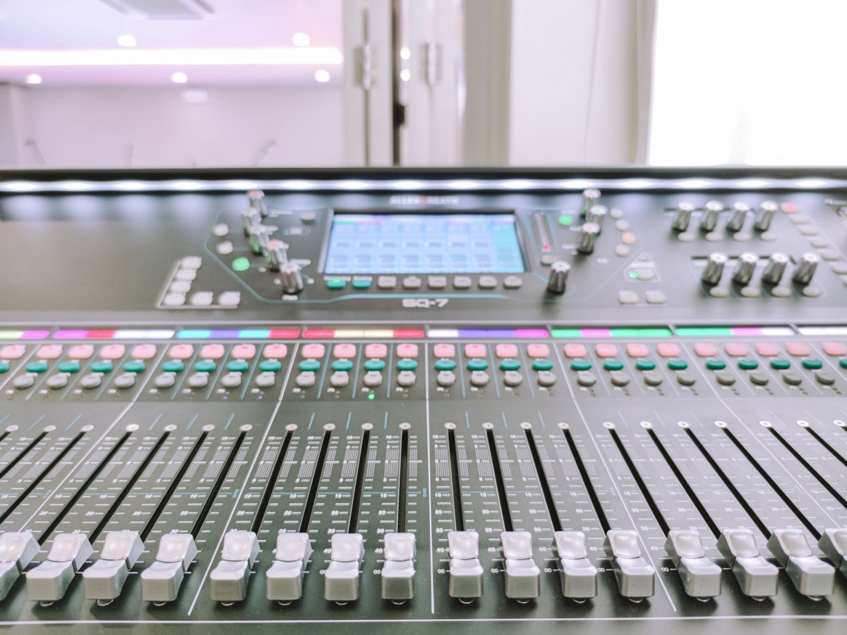 Estudio de grabación con interfaz digital