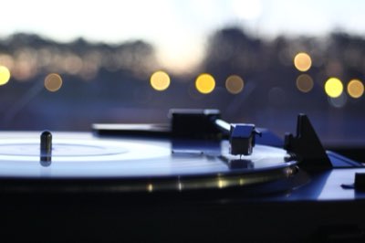 ヘイリー・ウェステンラ：ニュージーランドから世界へ響く歌声
