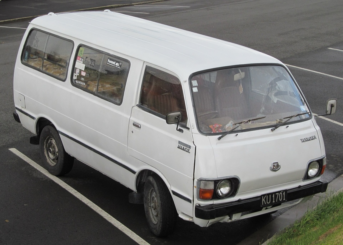 New Zealand car registration plate example